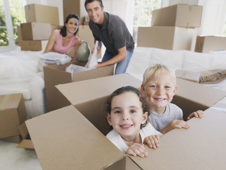 Man and van Kingscross for home and office moves