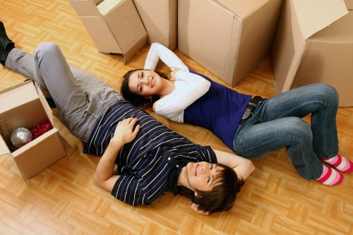 Flexible Kingscross Removals payment methods including card, PayPal, and bank transfer
